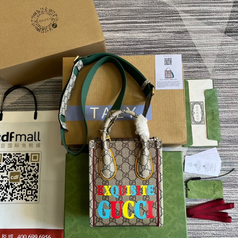 Gucci Handbags 314